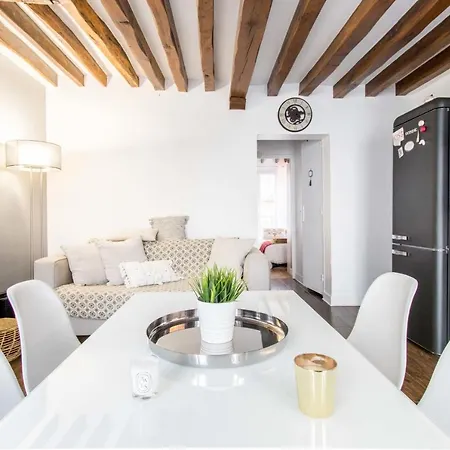 Appartement Beautiful Close To The Eiffel Tower Parijs